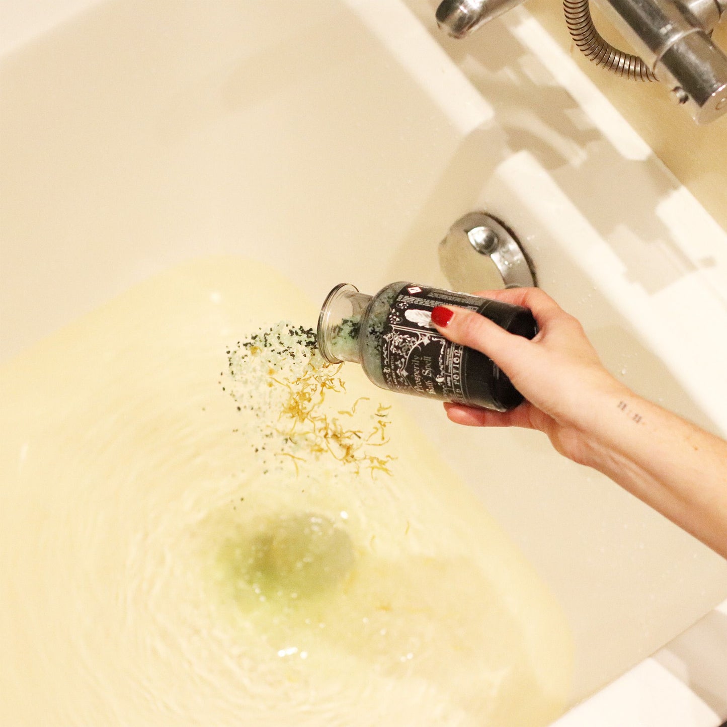 Witch Bath Spell Potion & Aventurine Crystal Amulet | Prosperity | Witchy Self-Care Gift