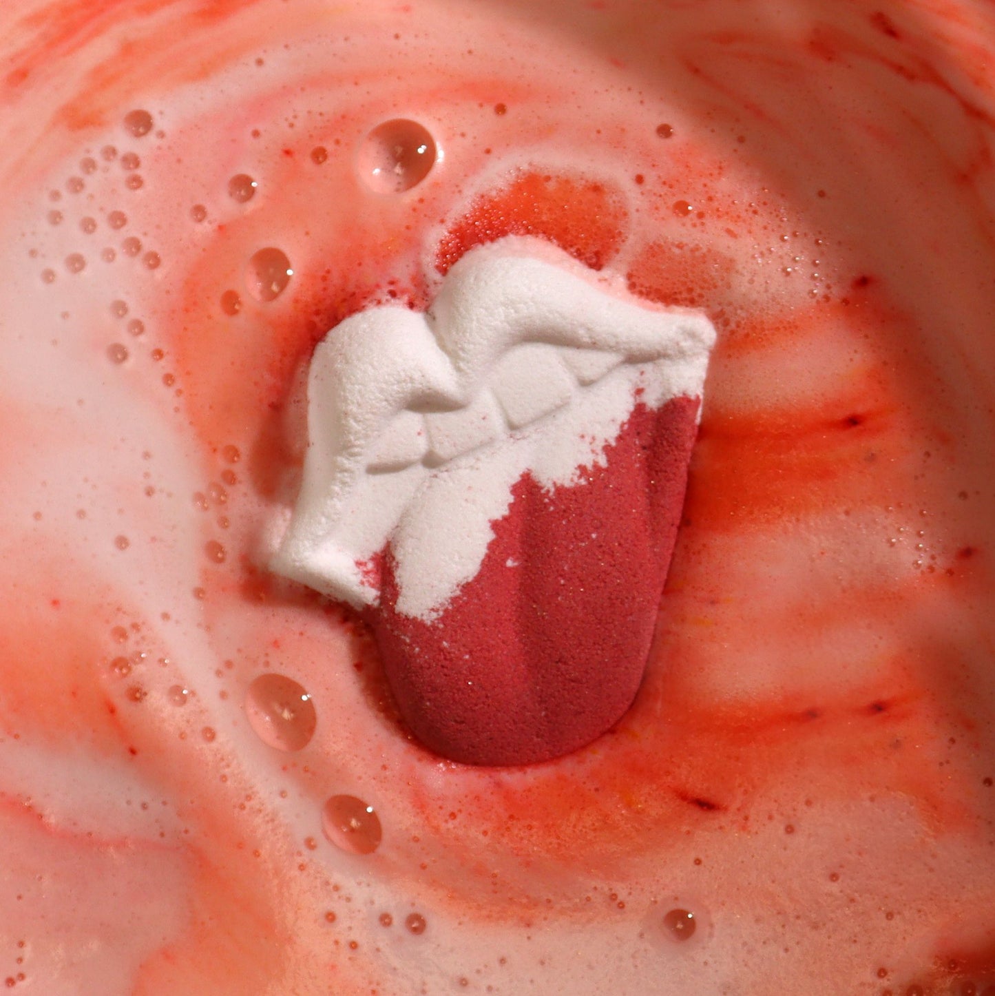 Lips Bath Bomb | Raspberry & Pomegranate | 60g | Vegan Fun Bath Gift | Handmade in UK | Stocking Filler