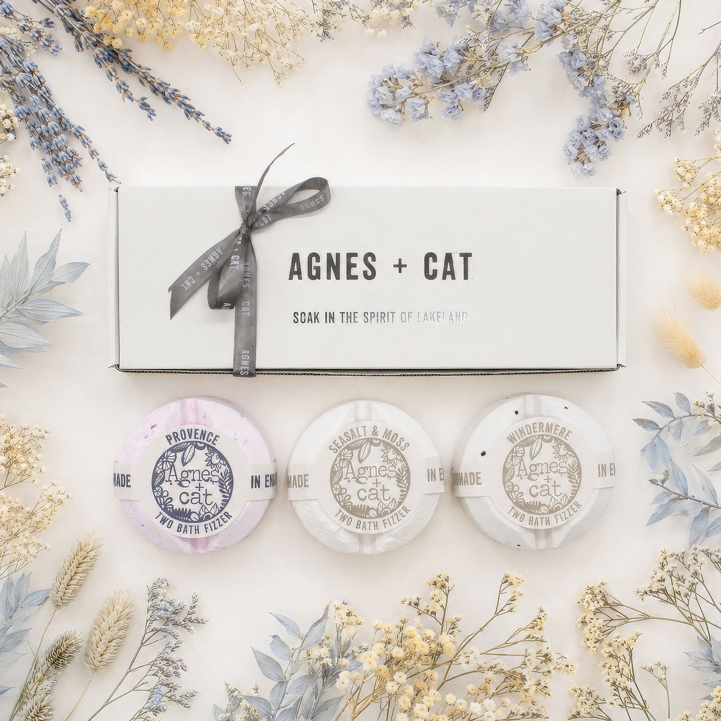 Agnes & Cat Signature Fragrance Bath Fizzer Gift Set | 3 Large Fizzers | Luxury Vegan Spa Bath Gift