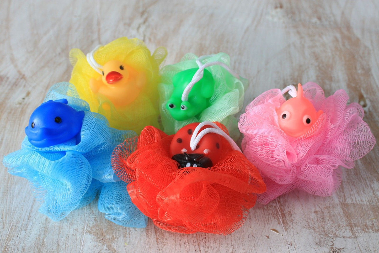 Squeaky Bath Scrunchie | Fun Novelty Body Scrubber | 30g | Amber & Calm