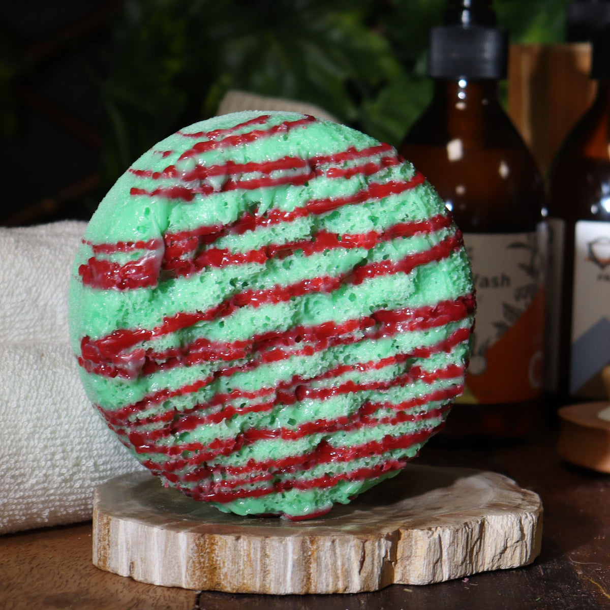 Butter Bubble Soap Sponge | Strawberry Kiwi | Shea & Mango Butter | Exfoliating | Handmade in the UK