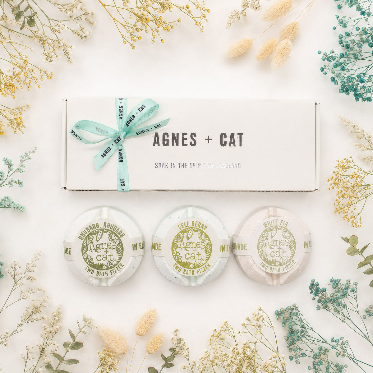 Agnes & Cat Berry & Fig Bath Fizzer Gift Set | 3 Large Fizzers | Luxury Vegan Fruity Bath Gift