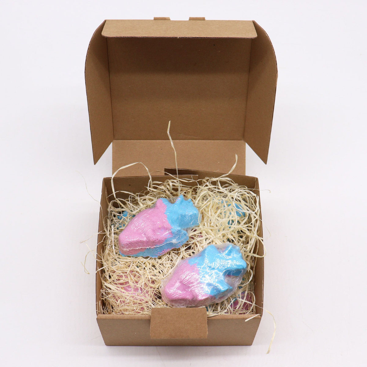 Dinosaur Bath Bomb | Blueberry | 80g | Fun Vegan Kids Bath Gift | Handmade in UK | Stocking Filler