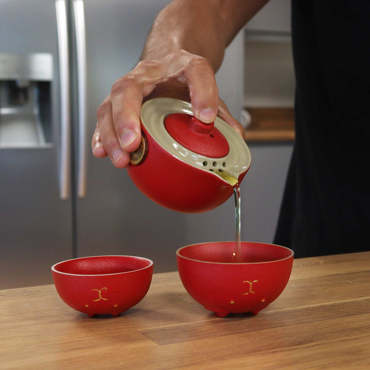 Lucky Cat Ceramic Tea Set — Teapot, 2 Cups & Travel Case | Red