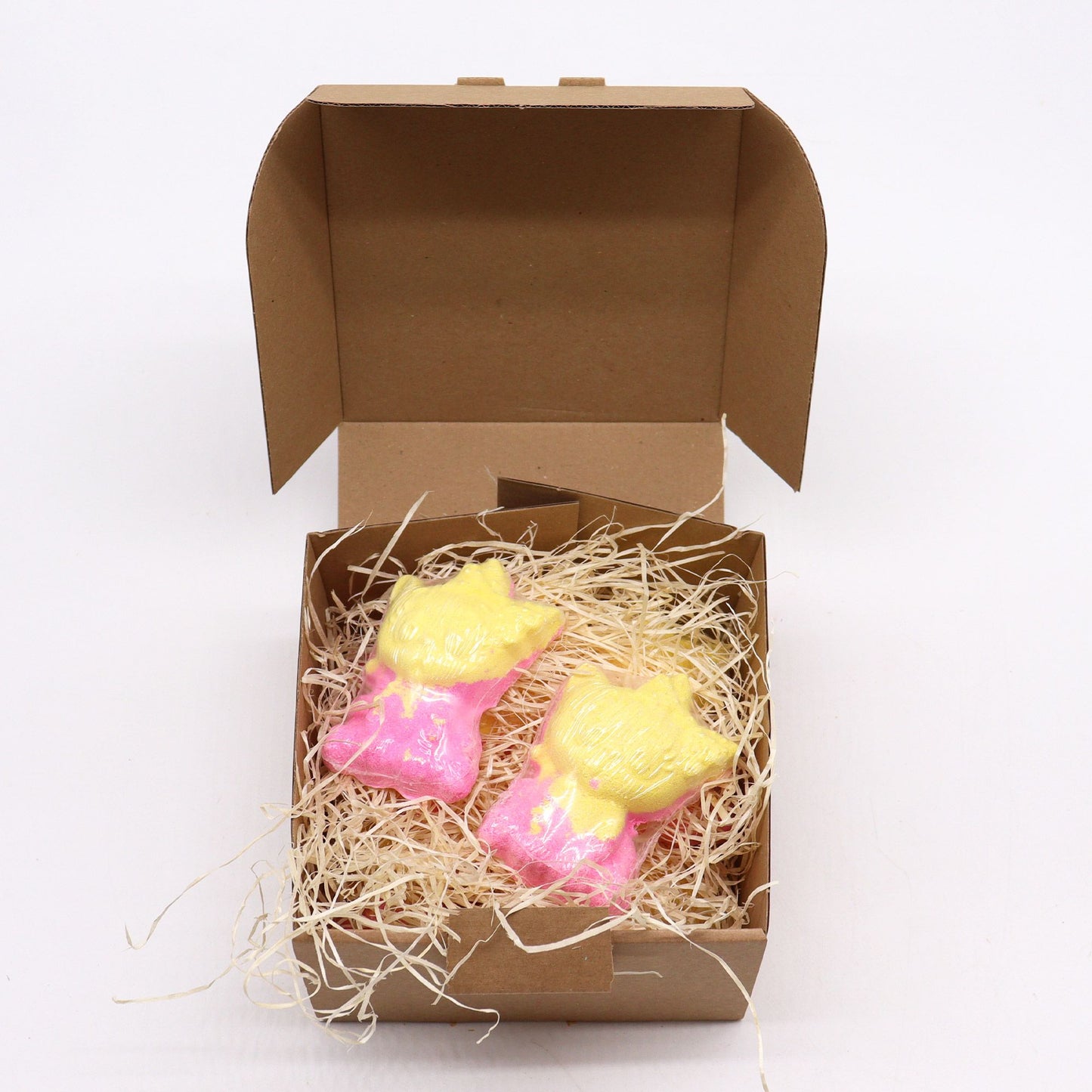 Cat Bath Bomb | Banana | 80g | Fun Vegan Gift for Cat Lovers | Handmade in UK | Stocking Filler
