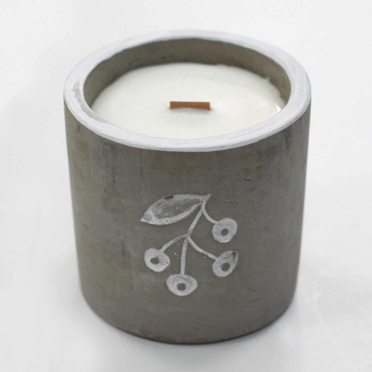 Juniper & Sweet Gin Concrete Candle | Wooden Wick | Medium Pot | Amber & Calm