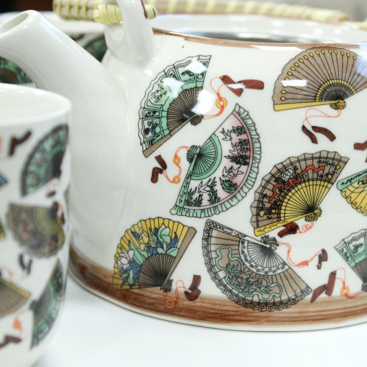 Oriental Fan Ceramic Teapot Set — Teapot & 6 Cups | Loose Leaf Tea Gift