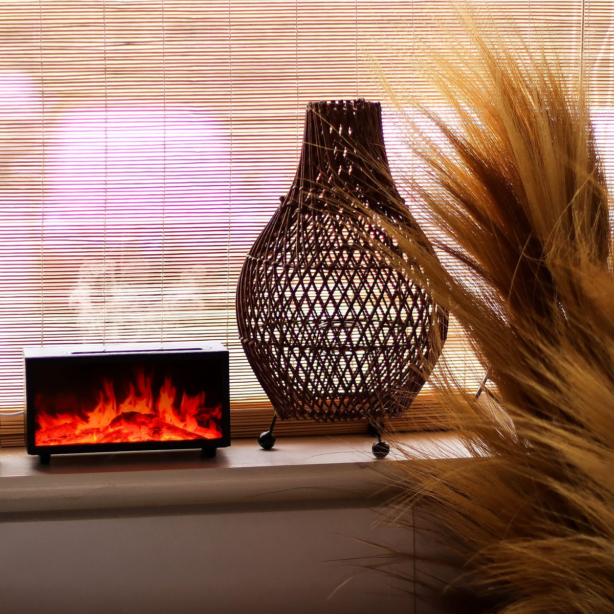 Flame Effect Aroma Diffuser with Bird Sound | Colour Changing USB Humidifier Gift