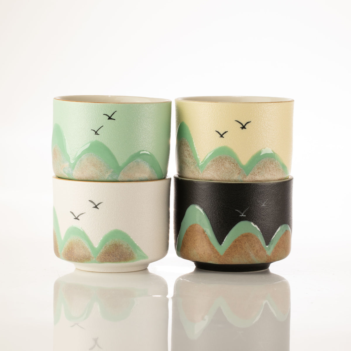 Thousand Miles Ceramic Tea Set — Teapot, 4 Cups & Ceremonial Cloth | Bamboo Grip